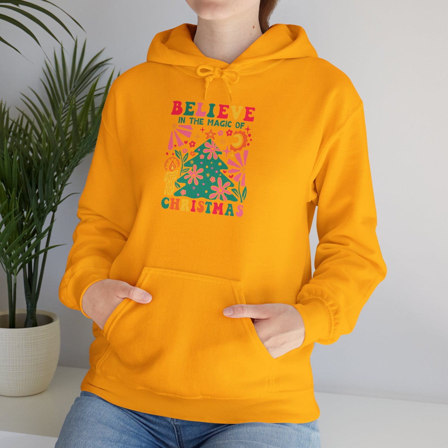 Christmas - Unisex Heavy Blend™ Hooded Sweatshirt - Believe In The Magic Of Christmas